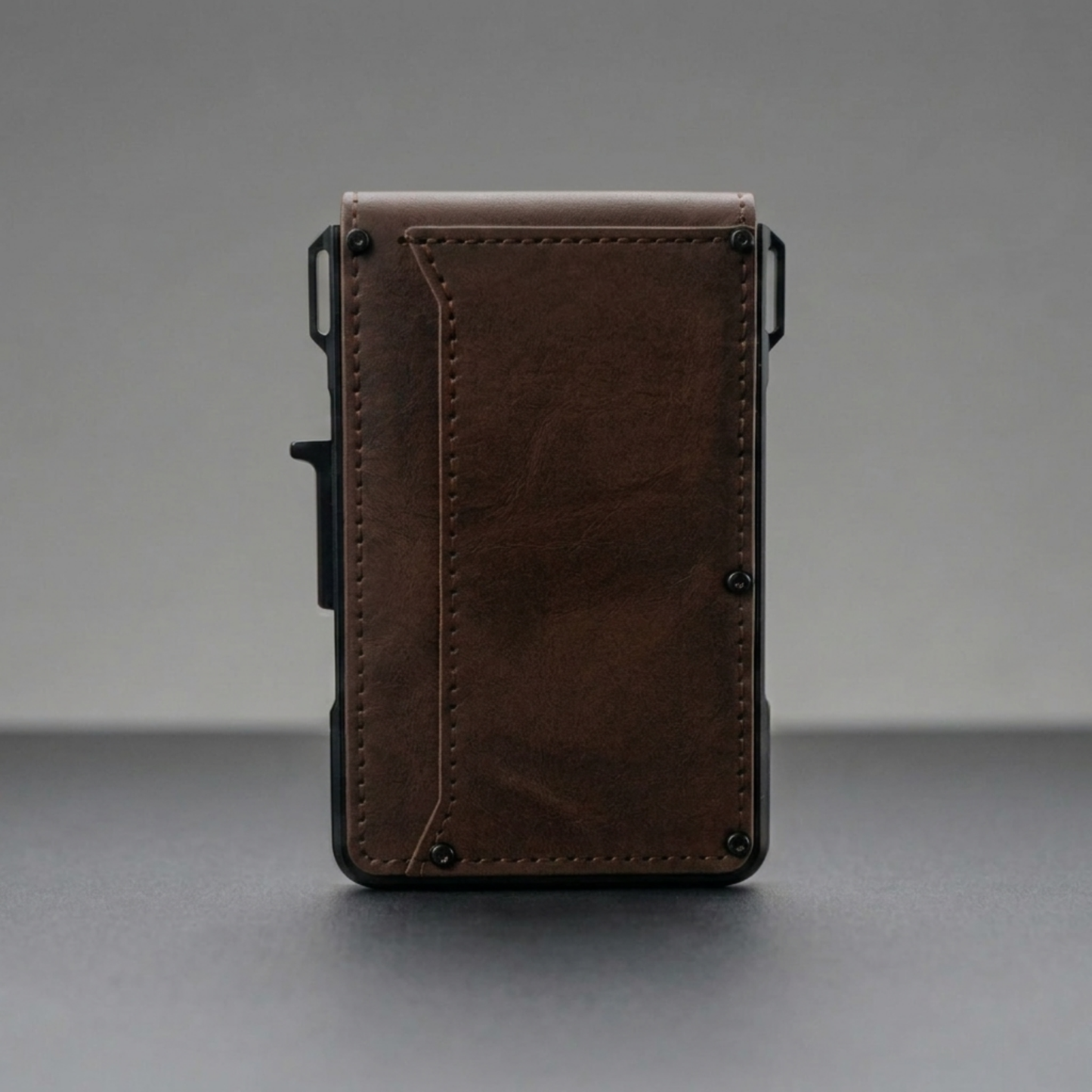 Ariczia MagVault® Minimalist Wallet - Maximum Capacity. Minimal Footprint.